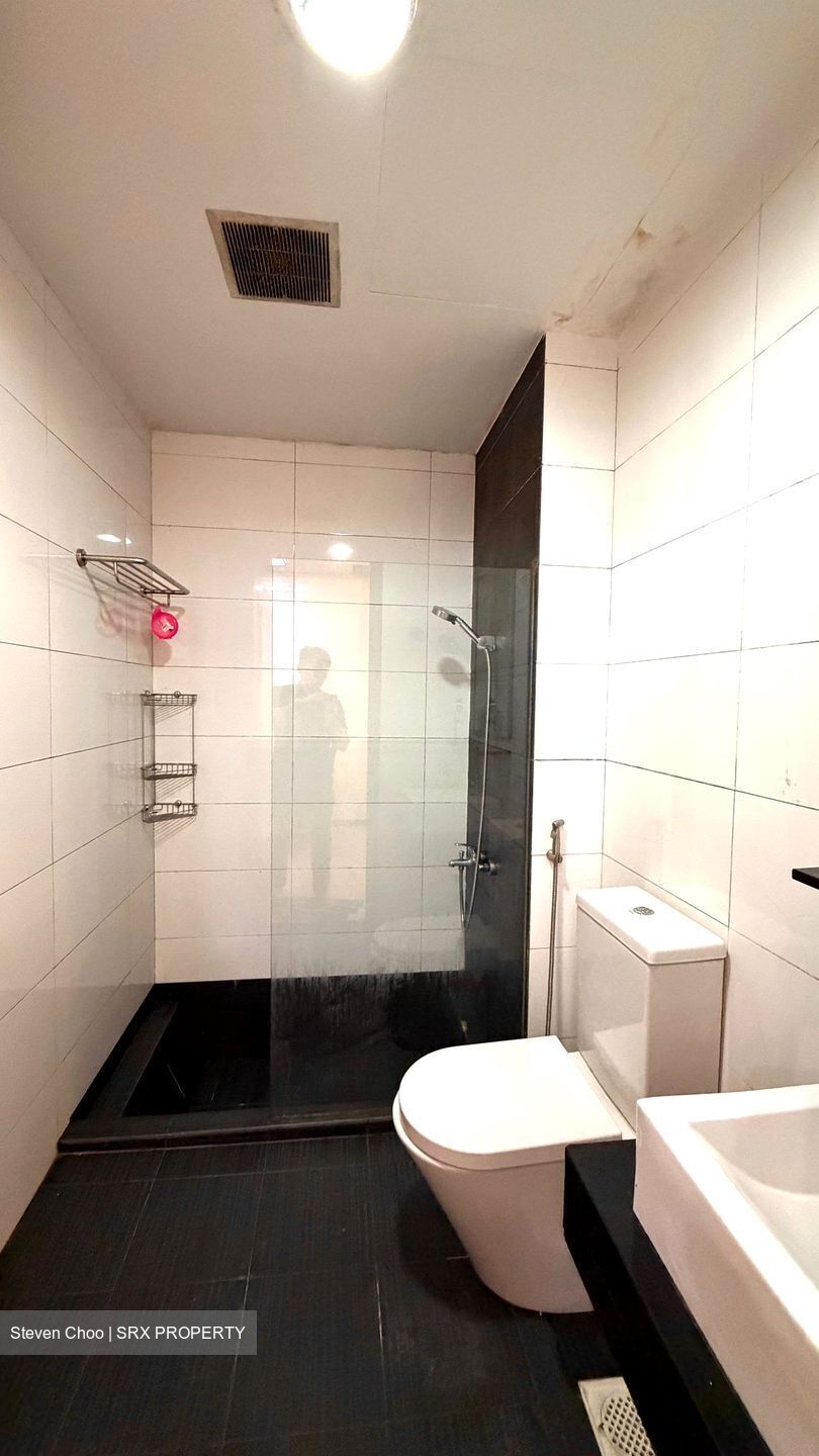 Suites 123 (D8), Apartment #562678571